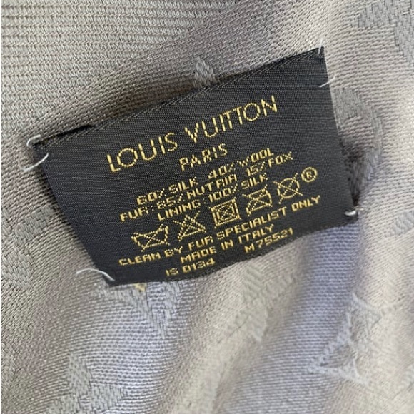 Louis Vuitton fox trim V-scarf - Picture 4 of 4